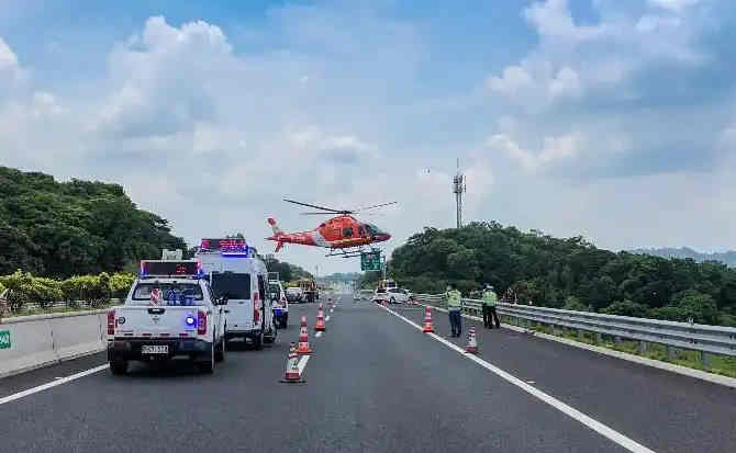靖江高速公路汽车救援案例